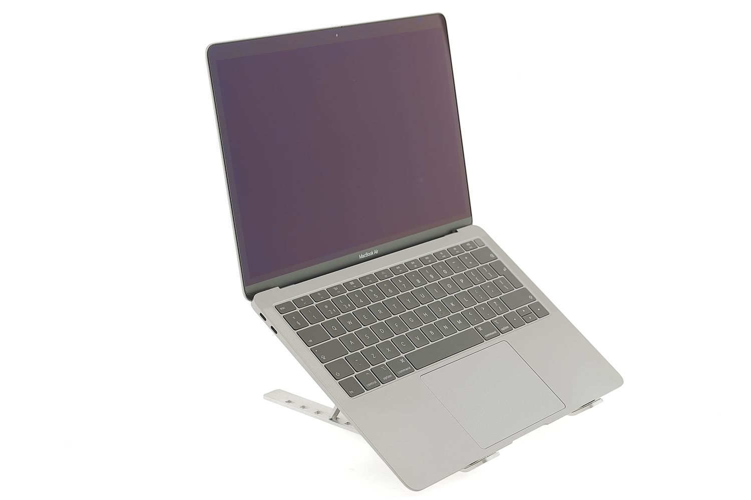 Apple MacBook Air 13″ 2019, i5 1.6 GHz, 8 GB, Intel UHD Graphics 617 256 GB Space Gray