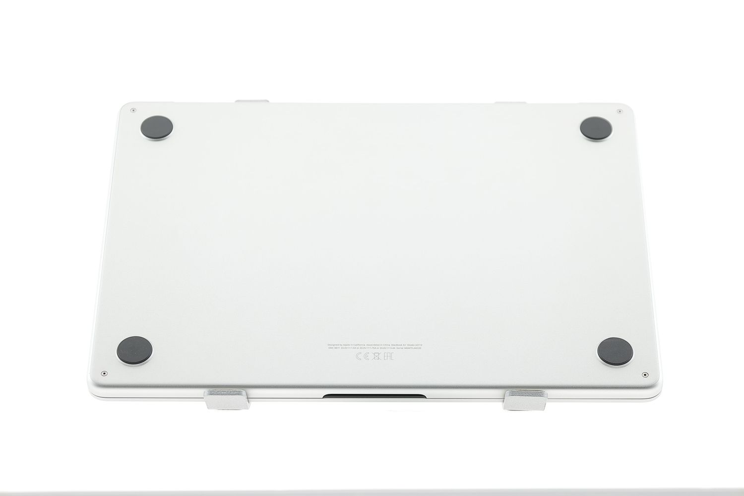 Apple MacBook Air 13″ 2024, M3 8 Cores, 8 GB, 8 core GPU 256 GB Silver - Újszerű