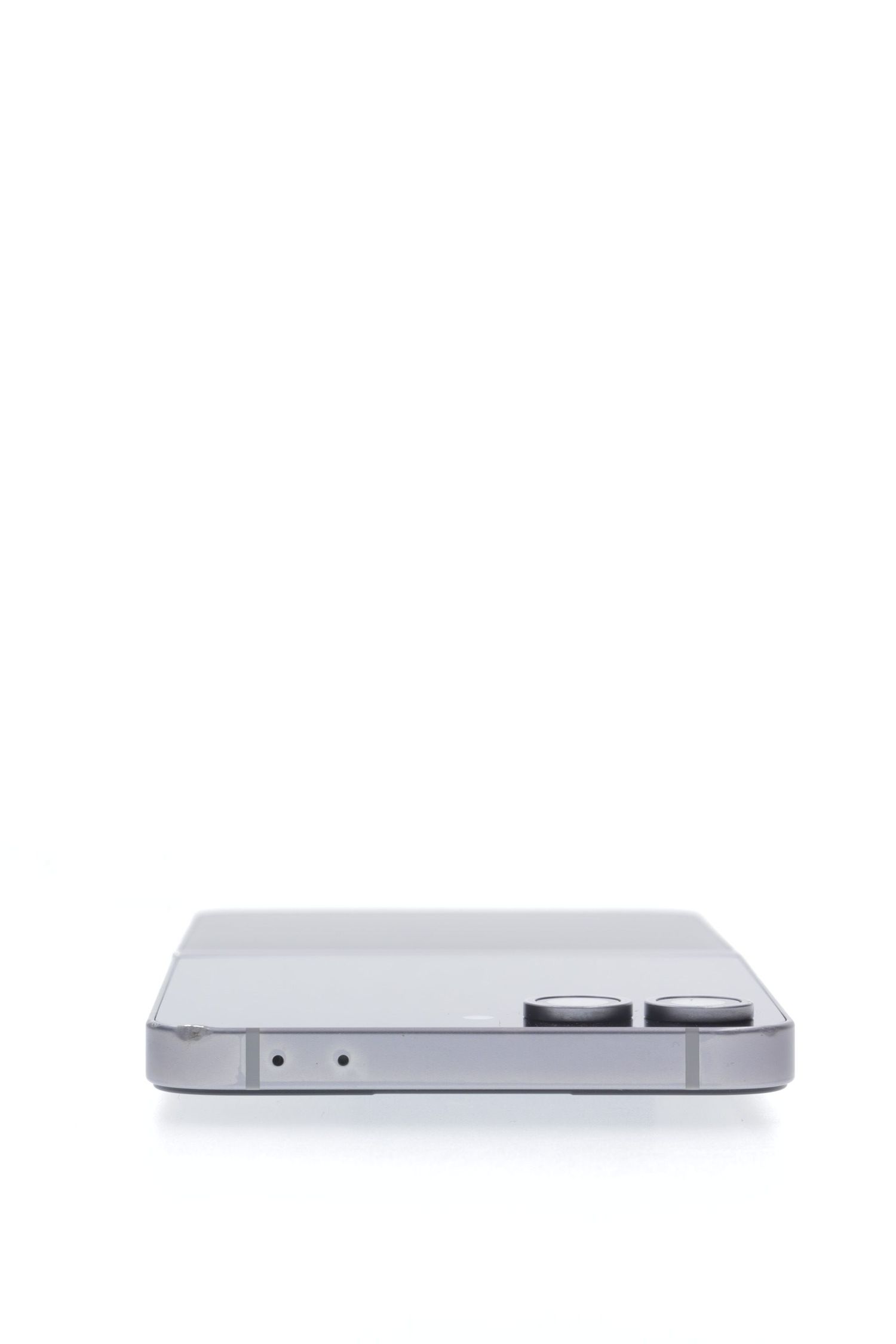 Samsung Galaxy Z Flip6 256 GB Silver Shadow - Много добро