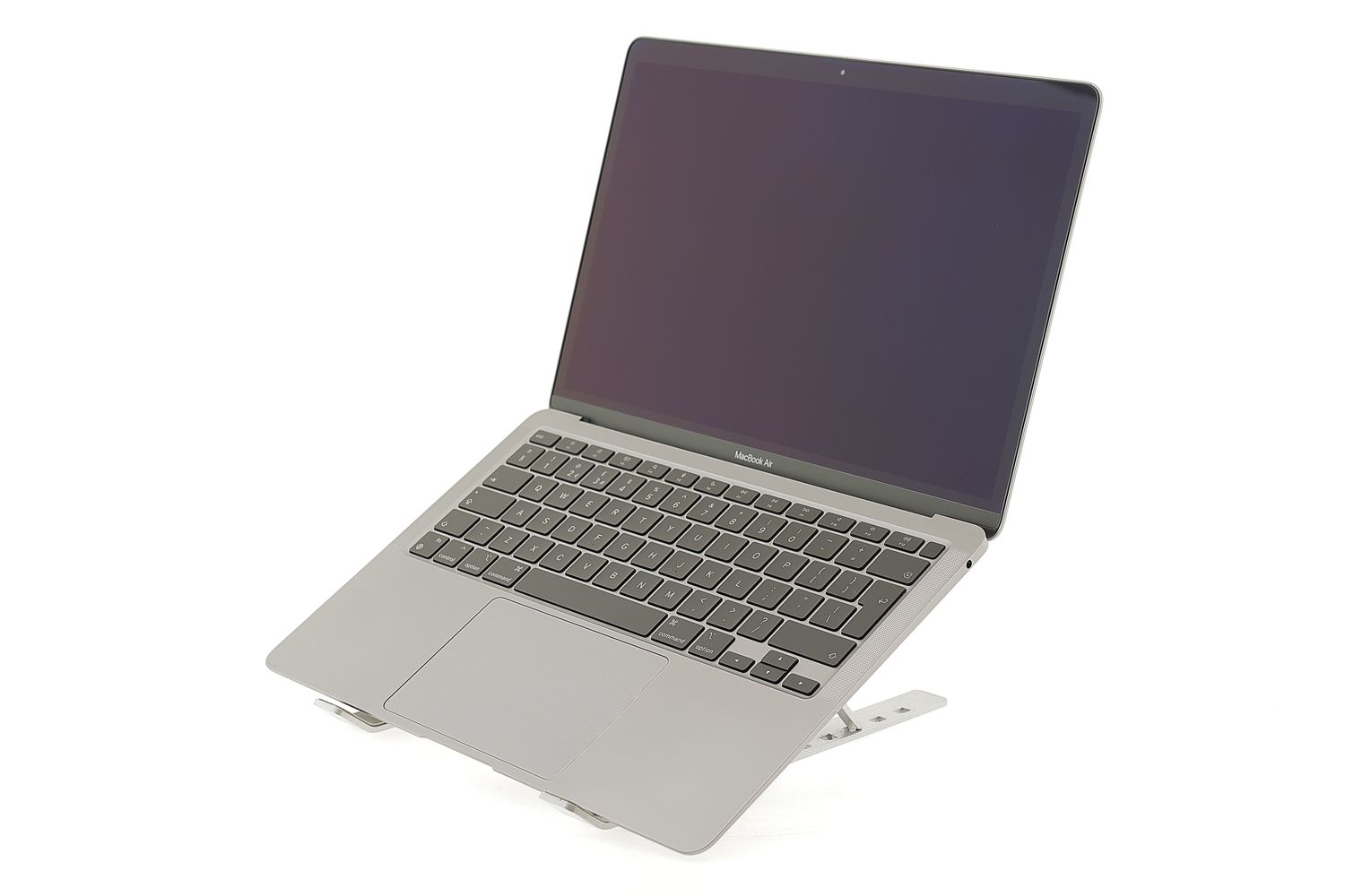 Apple MacBook Air 13″ 2020, M1 8 Cores, 8 GB, 7 core GPU, Space