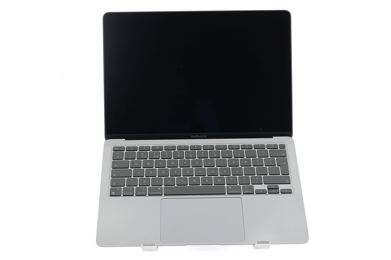 Apple MacBook Air 13″ 2020, M1 8 Cores, 8 GB, 8 core GPU 512 GB Space Gray - Отлично