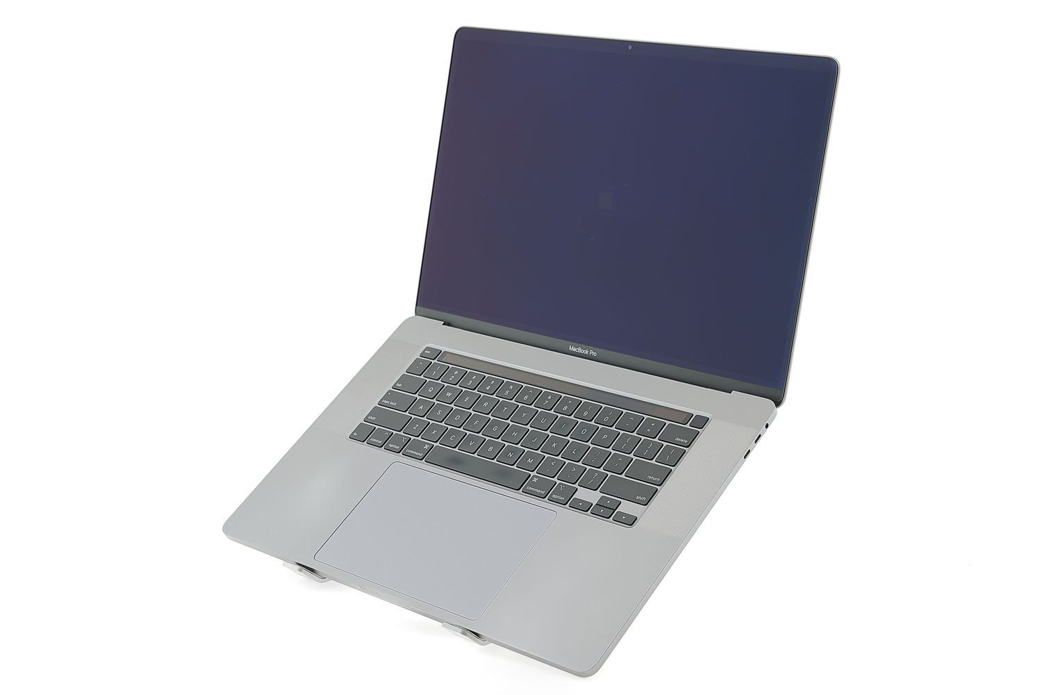 Apple MacBook Pro 16″ Touch Bar 2019, i9 2.4 GHz, 32 GB, AMD Radeon Pro 5500M 512 GB Space Gray - Excelent