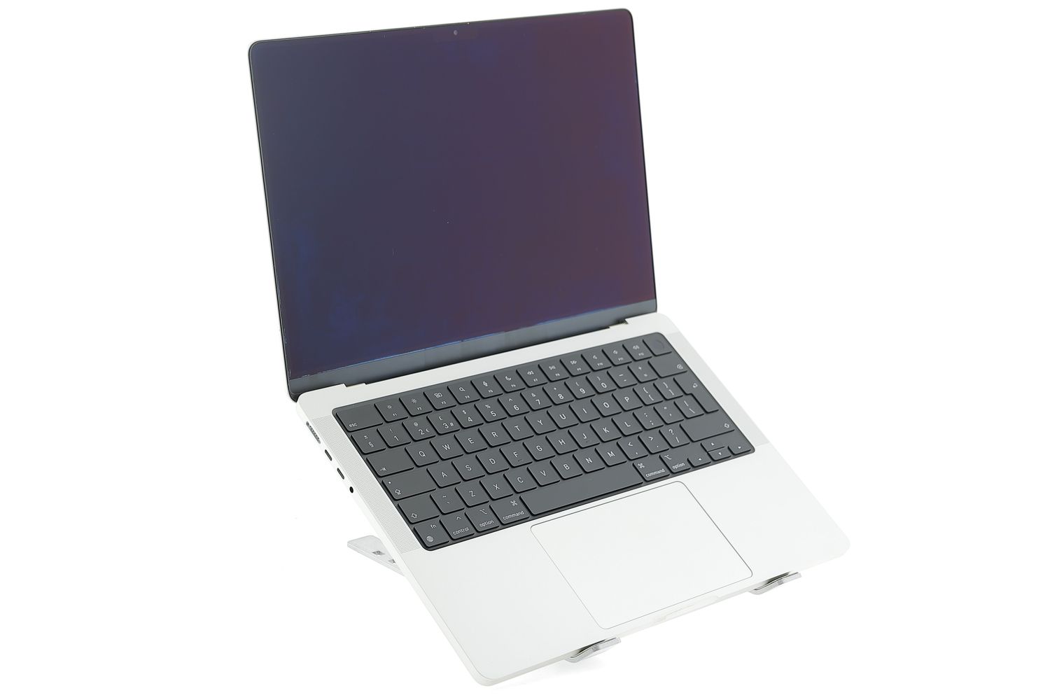 Apple MacBook Pro 14″ 2021, M1 Pro 8 Cores, 16 GB, 14 core GPU 1 TB Silver - Foarte bun