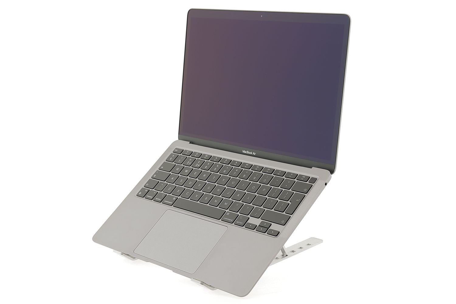 Apple MacBook Air 13″ 2020, M1 8 Cores, 8 GB, 7 core GPU 256 GB Space Gray - Excelent