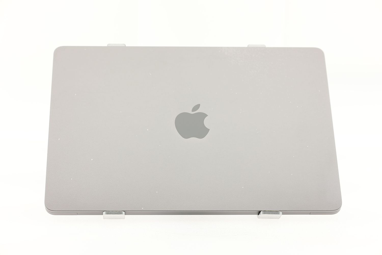 Apple MacBook Air 13″ 2022, M2 8 Cores, 8 GB, 10 core GPU 512 GB Space Gray - Foarte bun