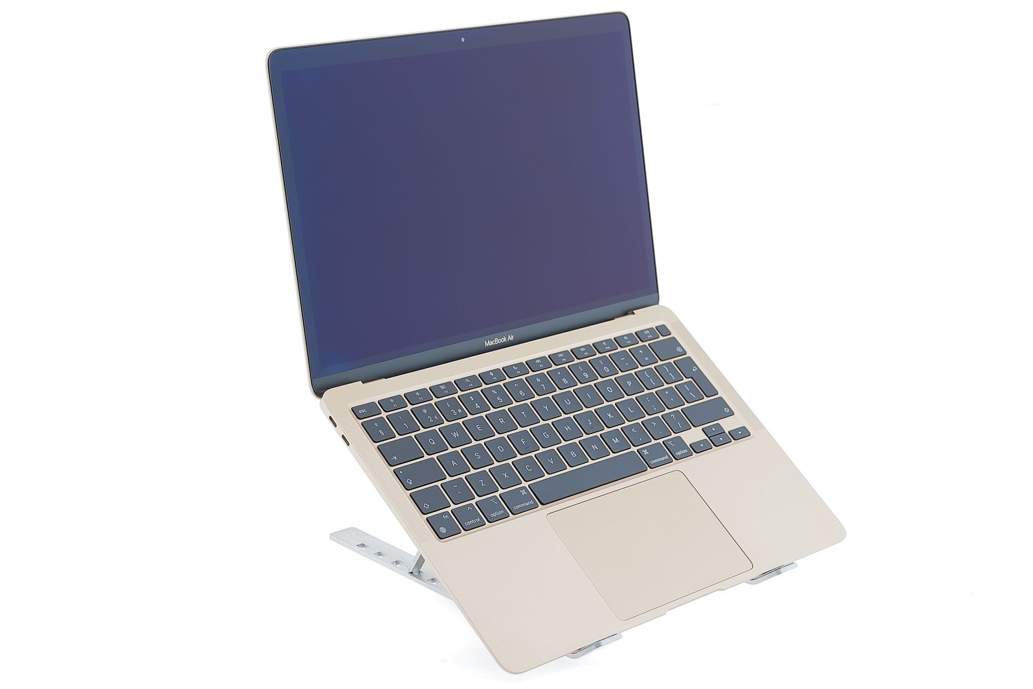 Apple MacBook Air 13″ 2020, M1 8 Cores, 8 GB, 7 core GPU 512 GB Gold