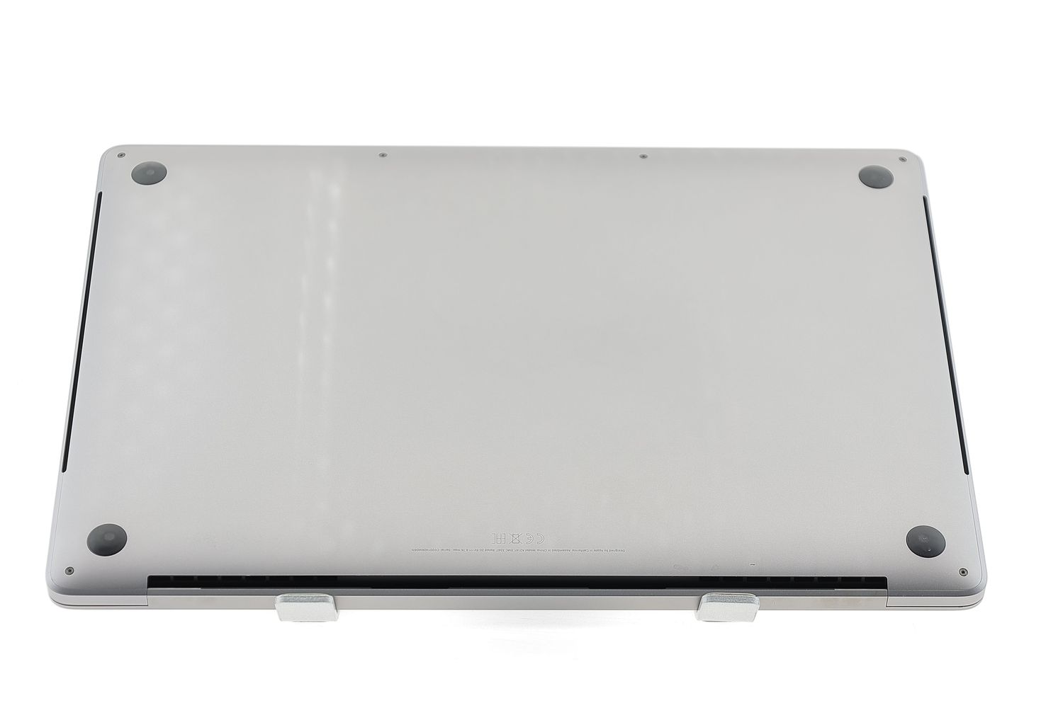 Apple MacBook Pro 16″ Touch Bar 2019, i9 2.3 GHz, 16 GB, AMD Radeon Pro 5500M 1 TB Space Gray - Foarte bun