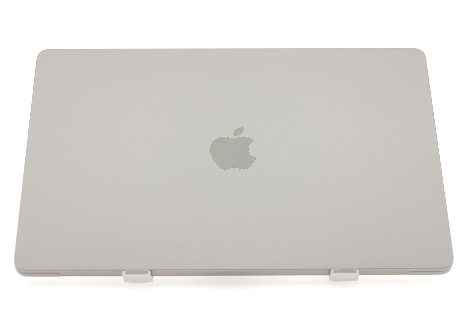 Apple MacBook Air 15″ 2024, M3 8 Cores, 8 GB, 10 core GPU 256 GB Silver - Като нов