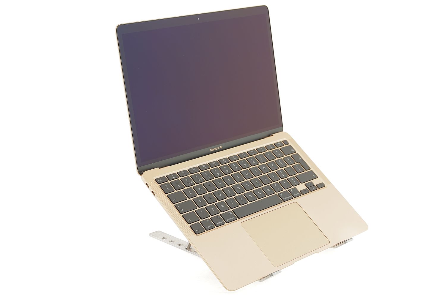 Apple MacBook Air 13″ 2020, M1 8 Cores, 16 GB, 7 core GPU 256 GB Gold - Ca nou