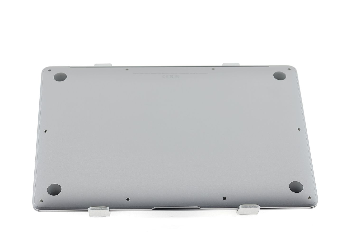 Apple MacBook Air 13″ 2020, M1 8 Cores, 8 GB, 7 core GPU 256 GB Space Gray - Ca nou