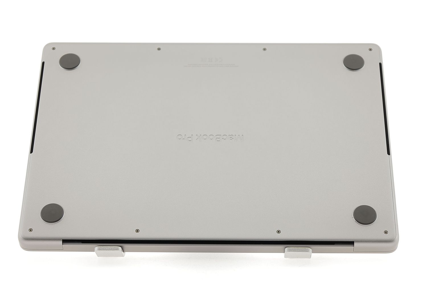 Apple MacBook Pro 14″ 2021, M1 Pro 8 Cores, 16 GB, 14 core GPU 512 GB Space Gray - Като нов