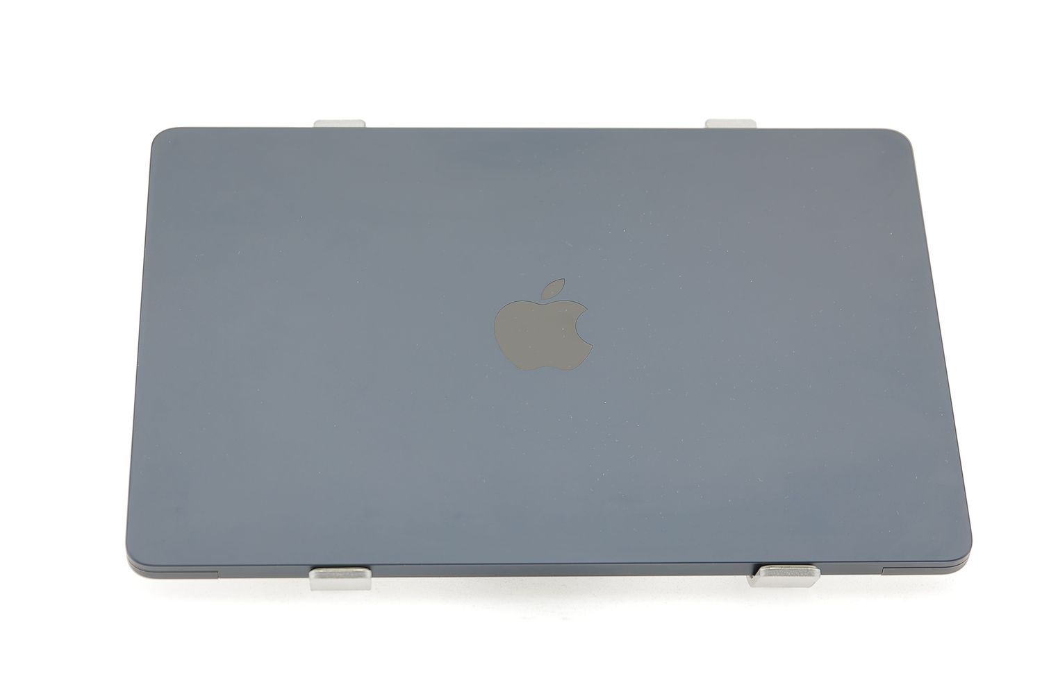 Apple MacBook Air 13″ 2022, M2 8 Cores, 16 GB, 10 core GPU 2 TB Midnight - Ca nou