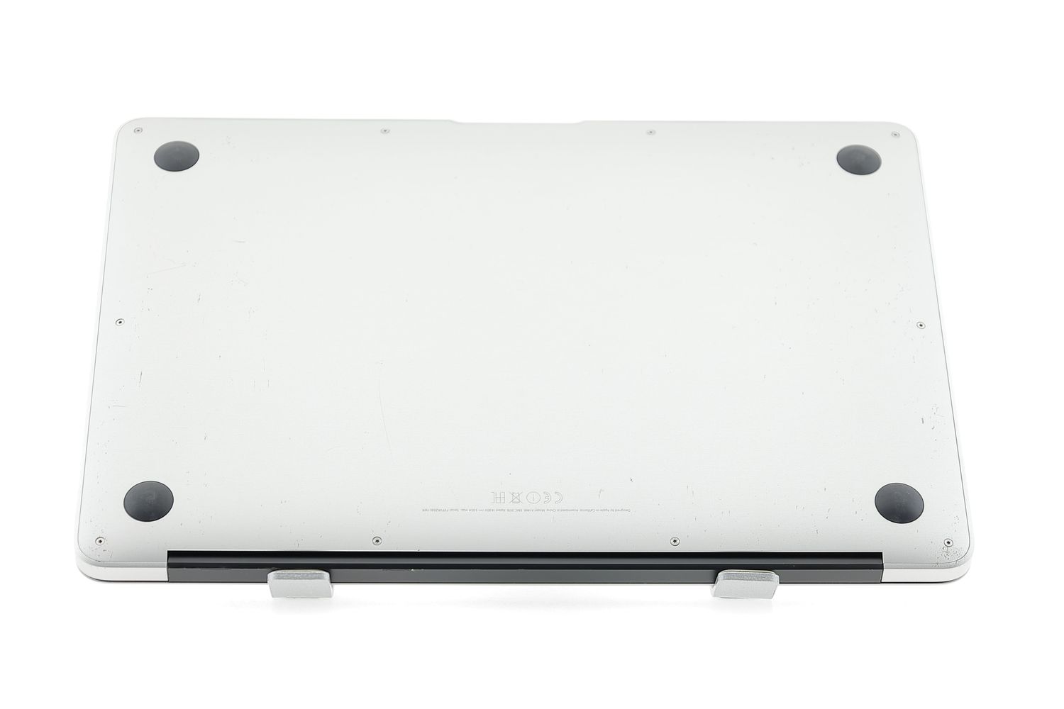 Apple MacBook Air 13″ 2017, i5 1.8 GHz, 8 GB, HD Graphics 6000 128 GB Silver - Отлично