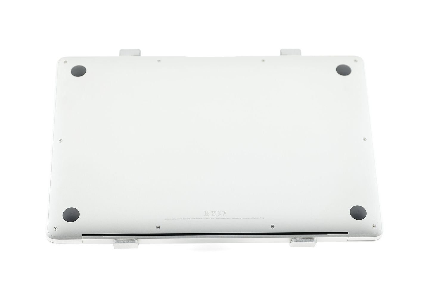 Apple MacBook Air 13″ 2020, M1 8 Cores, 8 GB, 7 core GPU 256 GB Silver - Kiváló