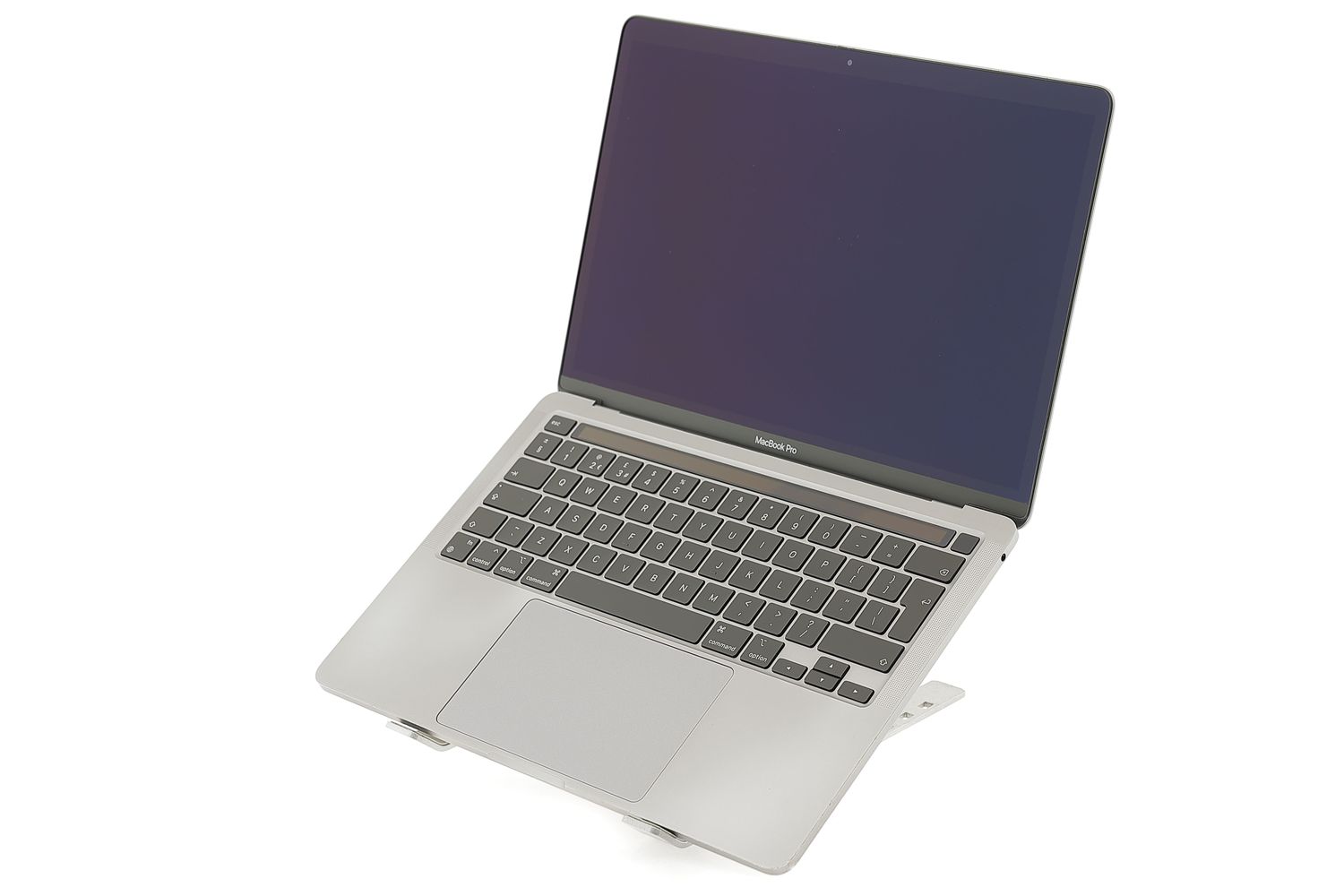 Apple MacBook Pro 13″ 2020, M1 8 Cores, 16 GB, 8 core GPU 256 GB Space Gray - Nagyon jó