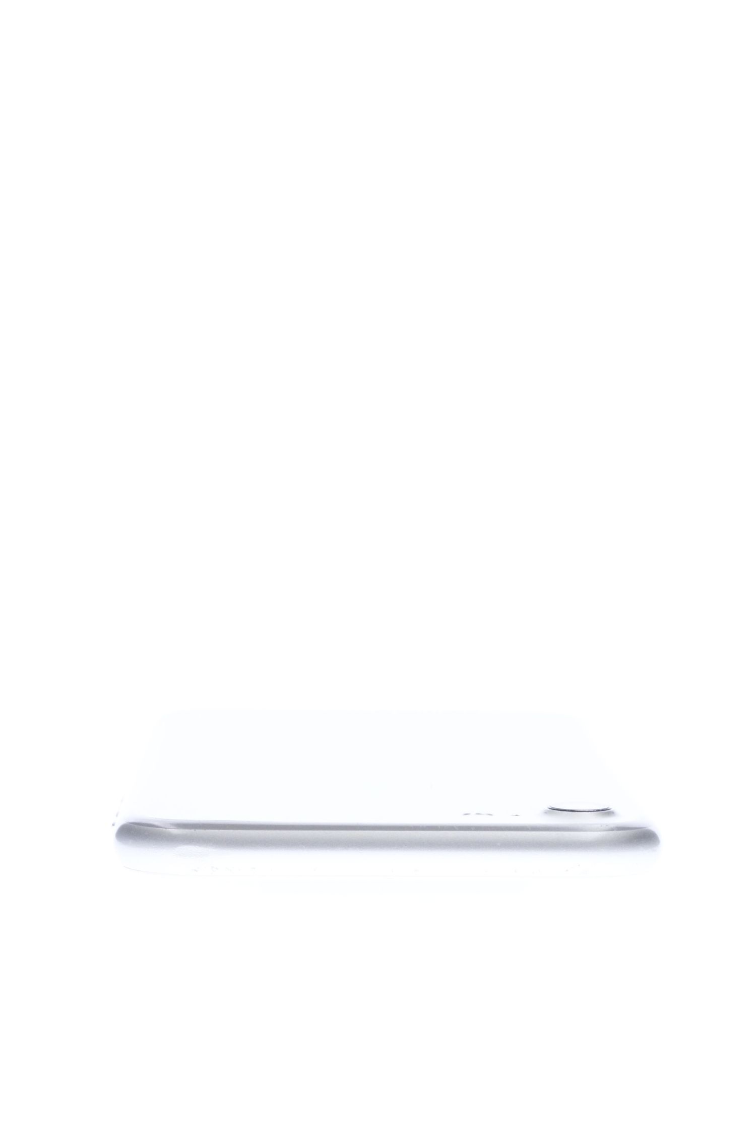 Apple iPhone 7 128 GB Silver - Много добро