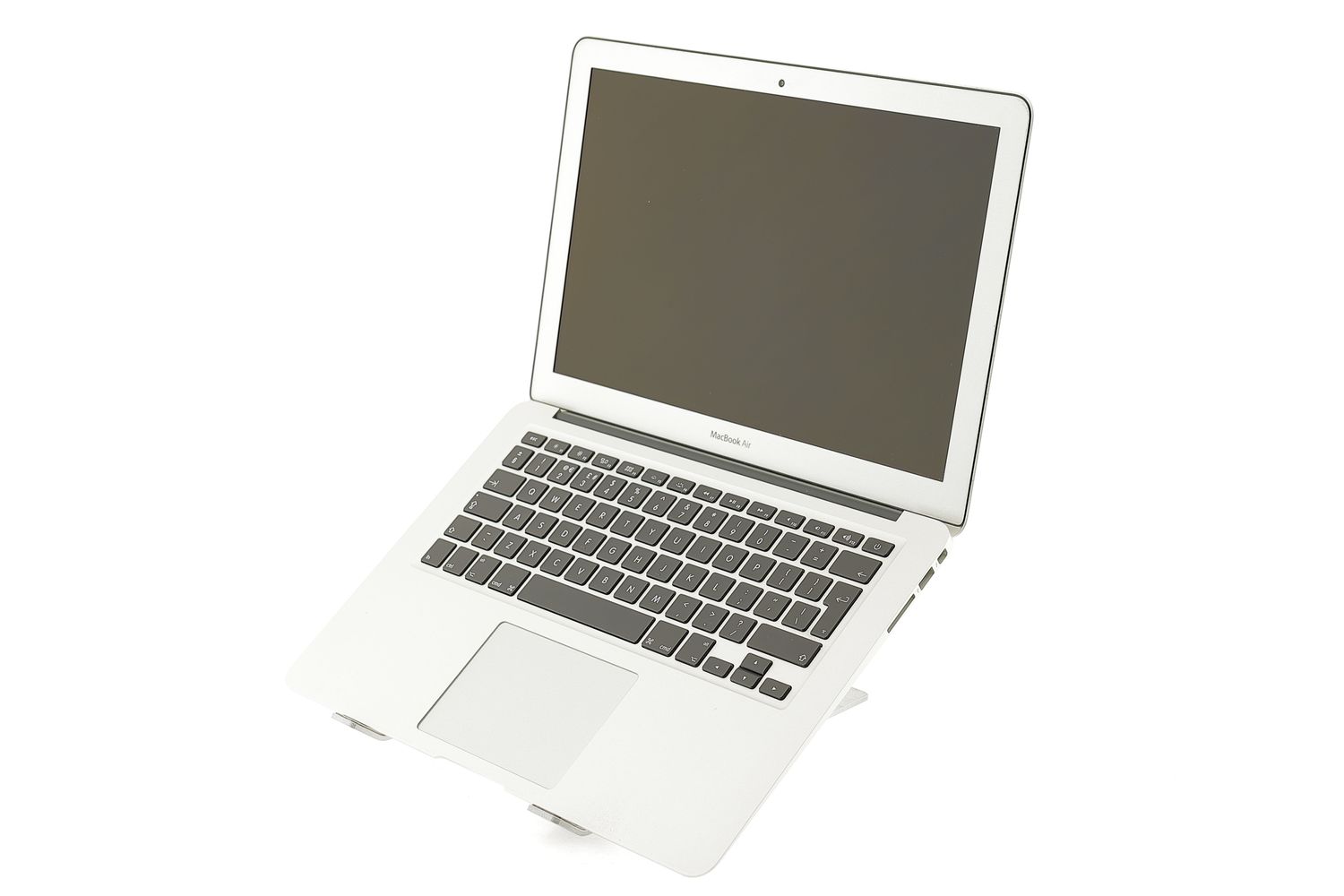 Apple MacBook Air 13″ 2017, i5 1.8 GHz, 8 GB, HD Graphics 6000 128 GB Silver - Като нов