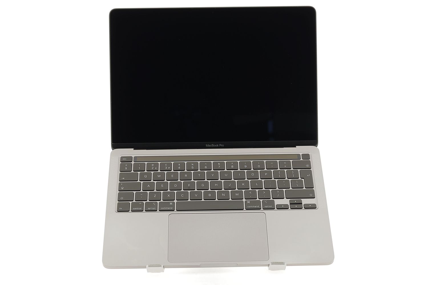 Apple MacBook Pro 13″ 2020, M1 8 Cores, 16 GB, 8 core GPU 256 GB Space Gray - Отлично