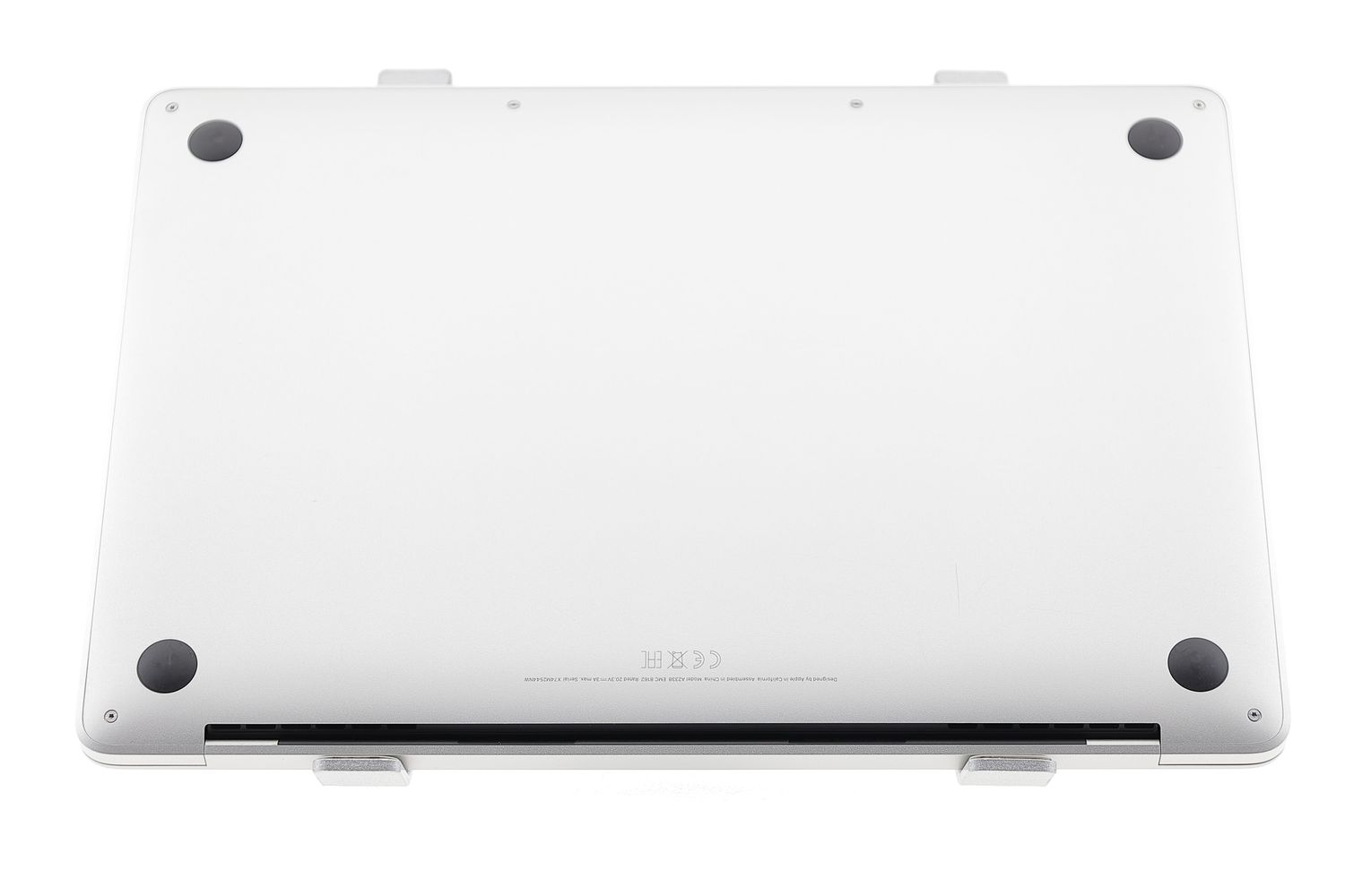 Apple MacBook Pro 13″ 2022, M2 8 Cores, 8 GB, 10 core GPU 256 GB Silver - Отлично