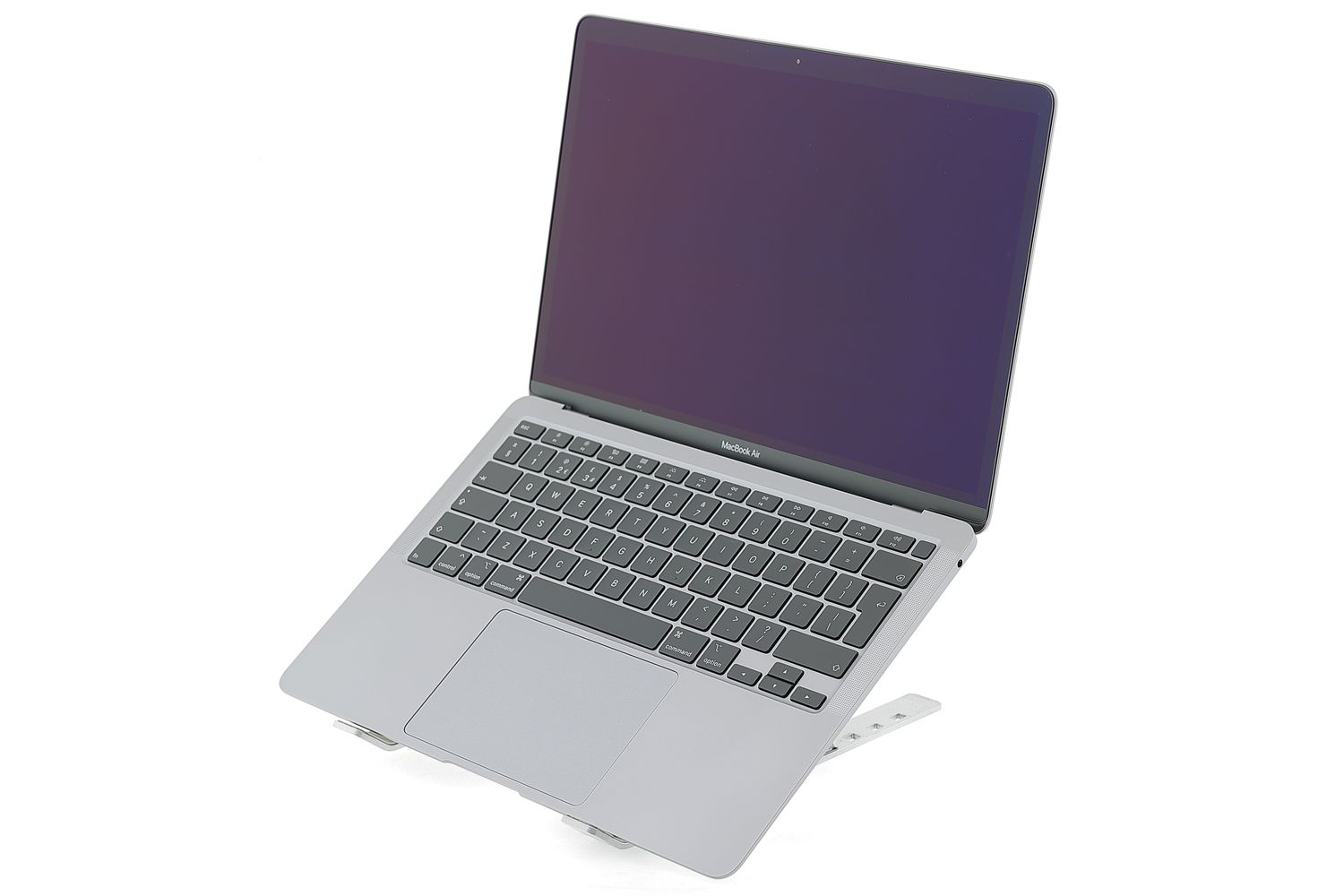 Apple MacBook Air 13″ 2020, i7 1.2 GHz, 16 GB, Intel Iris Plus 512 GB Space Gray - Ca nou