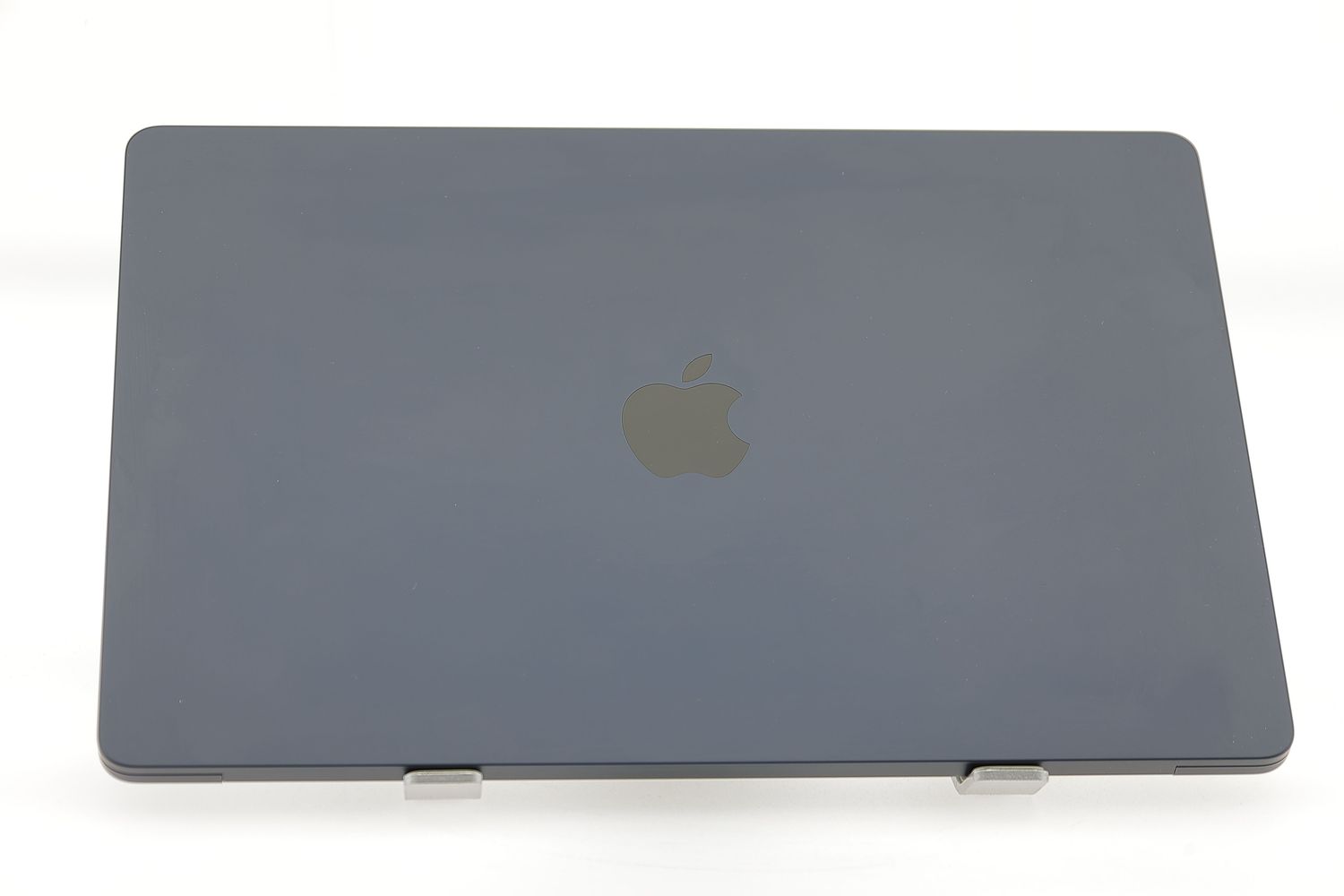 Apple MacBook Air 15″ 2023, M2 8 Cores, 8 GB, 10 core GPU 256 GB Midnight - Ca nou