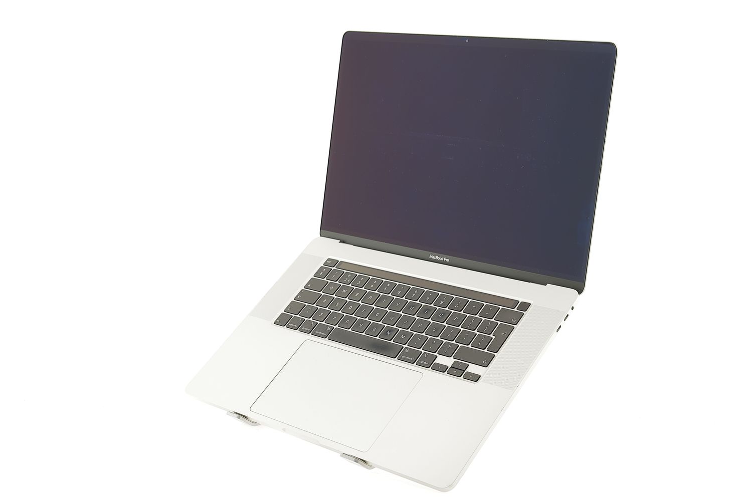 Apple MacBook Pro 16″ Touch Bar 2019, i9 2.3 GHz, 32 GB, AMD Radeon Pro 5500M 1 TB Silver - Много добро