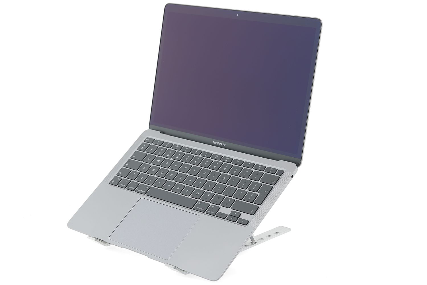 Apple MacBook Air 13″ 2020, M1 8 Cores, 8 GB, 7 core GPU 256 GB Space Gray - Excelent