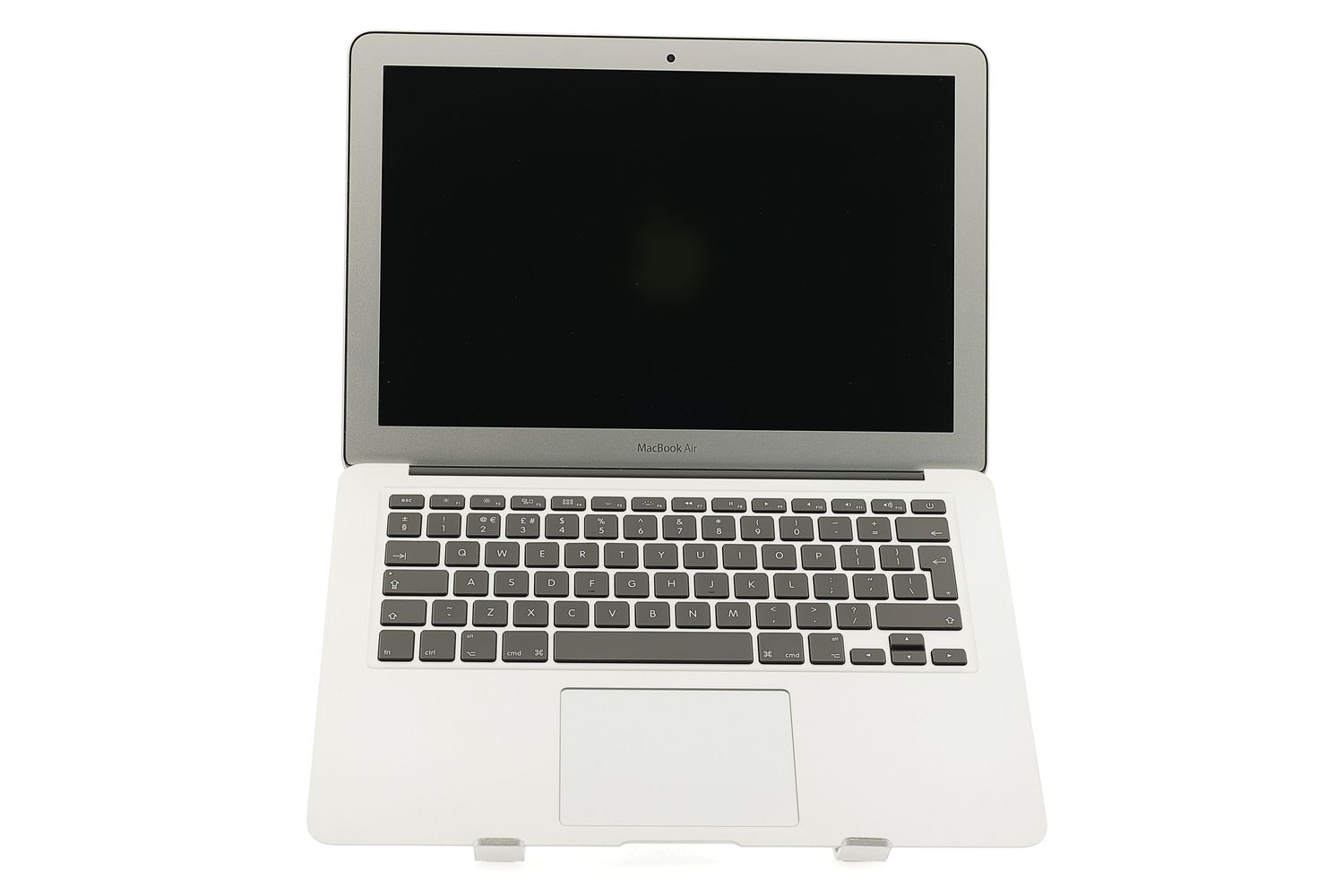 Apple MacBook Air 13″ 2017, i5 1.8 GHz, 8 GB, HD Graphics 6000 128 GB Silver - Ca nou