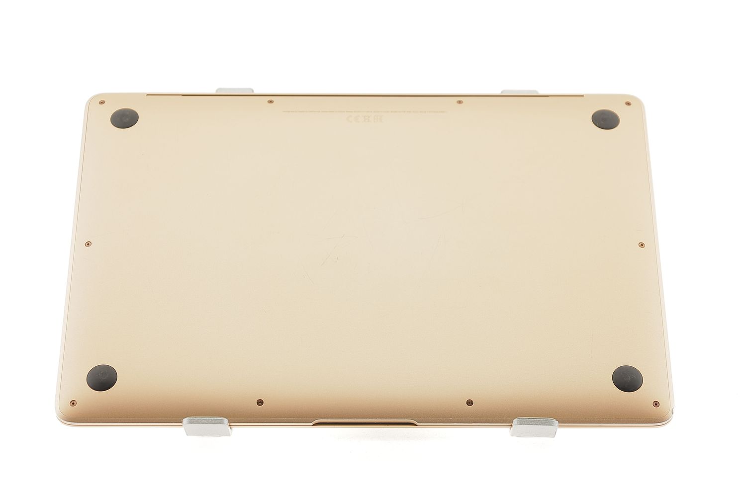 Apple MacBook Air 13″ 2020, i5 1.1 GHz, 8 GB, Intel Iris Plus 512 GB Gold - Много добро