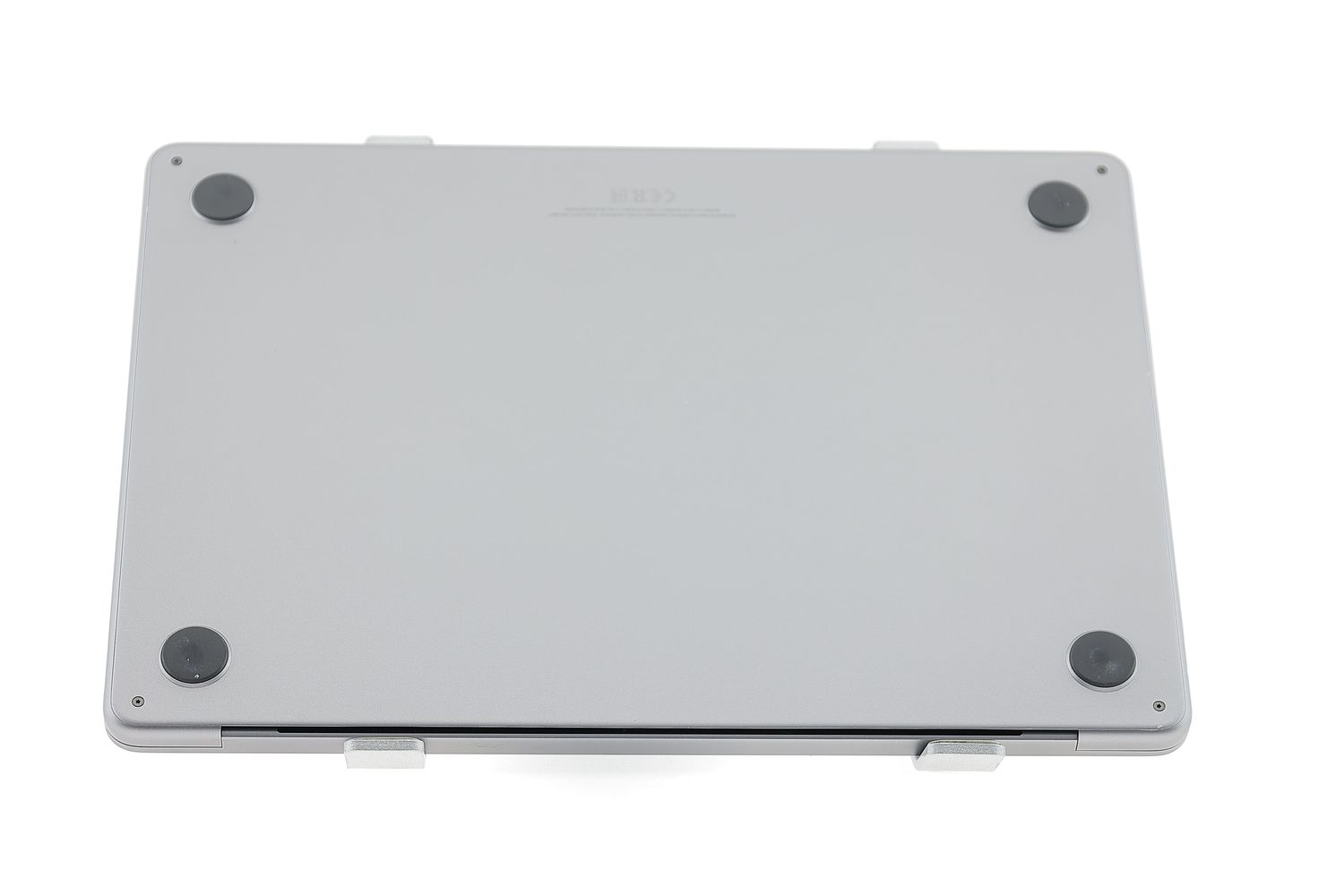Apple MacBook Air 13″ 2024, M3 8 Cores, 8 GB, 8 core GPU 256 GB Space Gray - Отлично