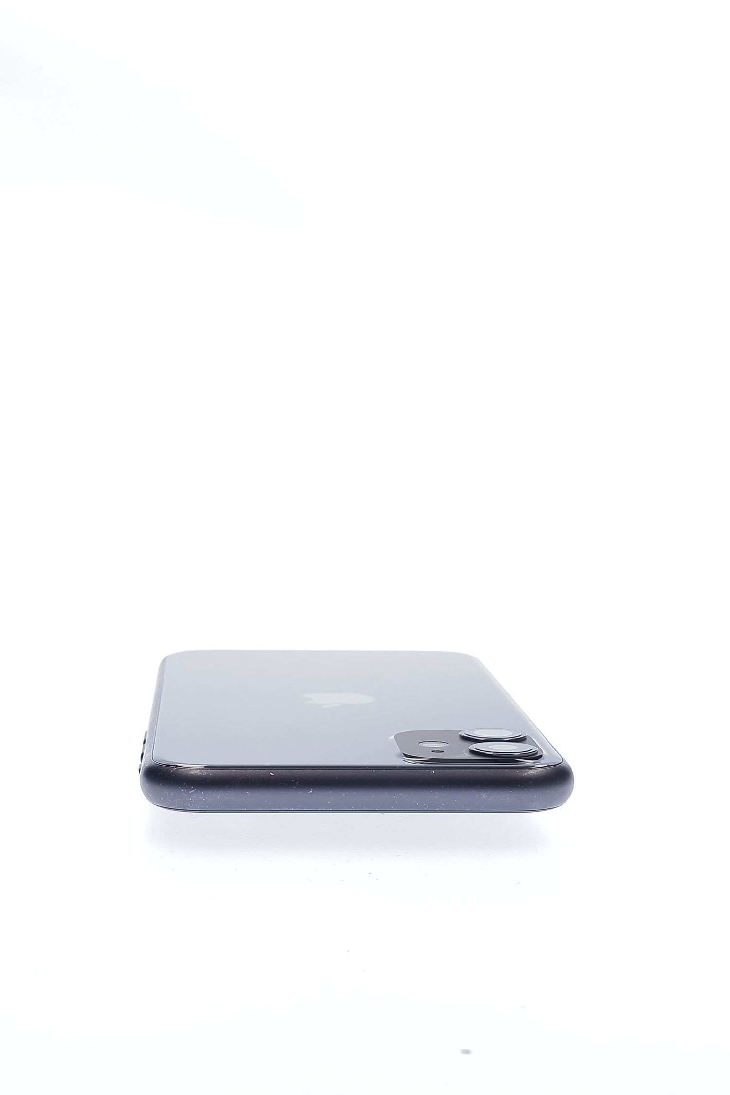 Apple iPhone 11 64 GB Black - Excelent