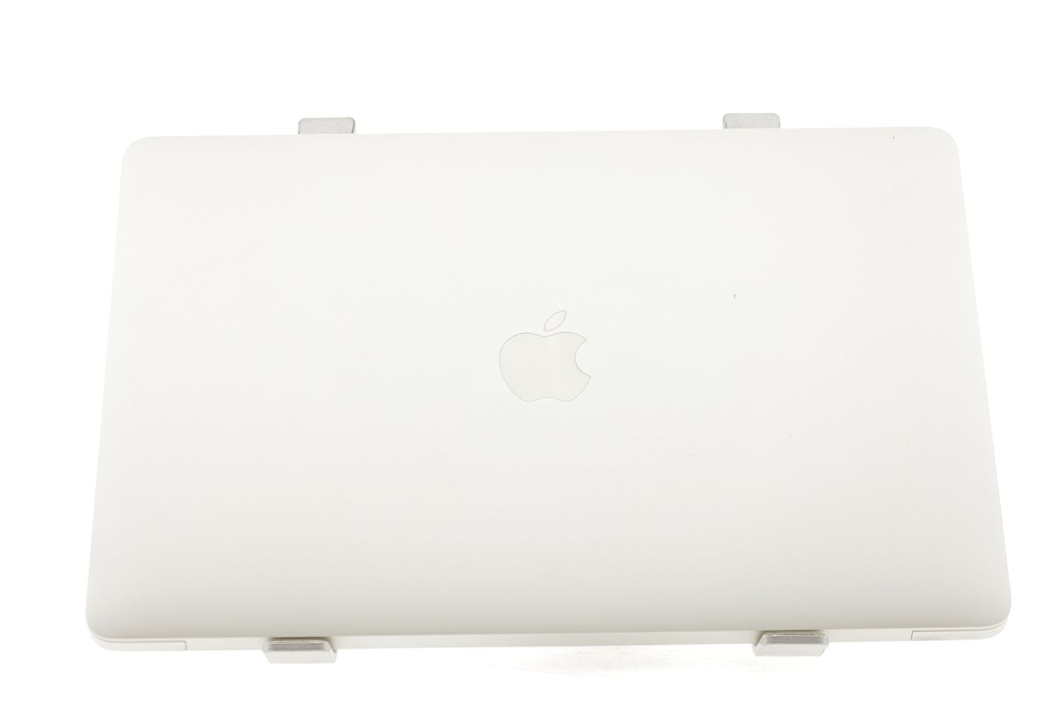 Apple MacBook Air 13″ 2020, i3 1.1 GHz, 8 GB, Intel Iris Plus 256 GB Silver - Ca nou