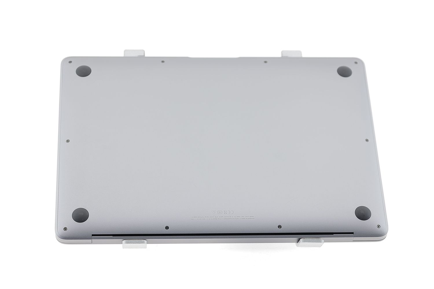 Apple MacBook Air 13″ 2020, M1 8 Cores, 8 GB, 8 core GPU 512 GB Space Gray