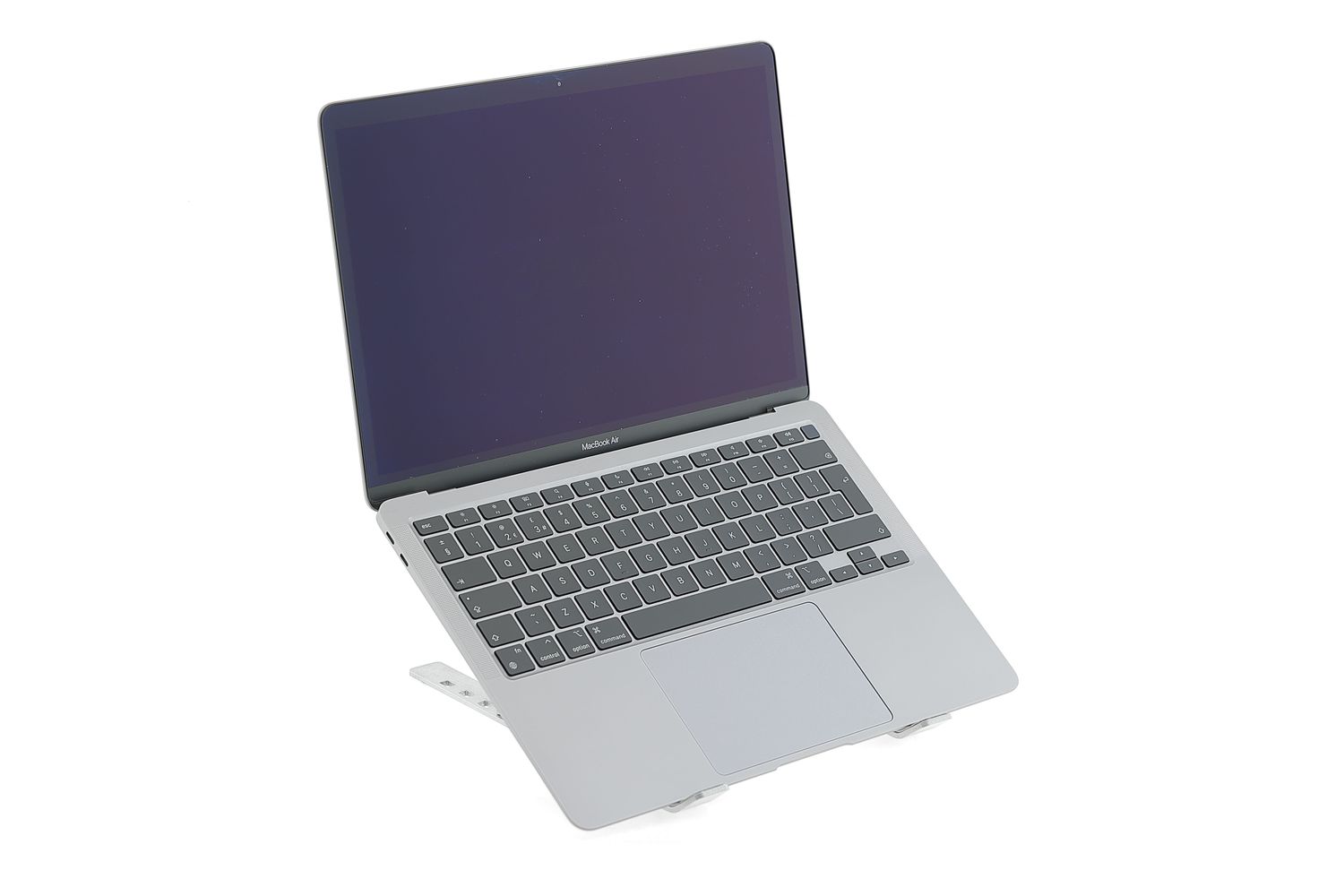 Apple MacBook Air 13″ 2020, i7 1.2 GHz, 8 GB, Intel Iris Plus 512 GB Space Gray - Отлично