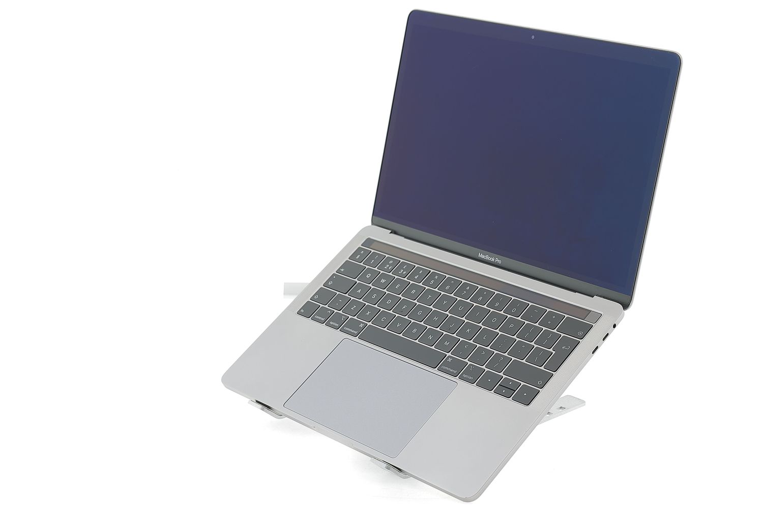 Apple MacBook Pro 13″ Touch Bar 2018, i5 2.3 GHz, 16 GB, Intel Iris Plus Graphics 655 1 TB Space Gray - Kiváló