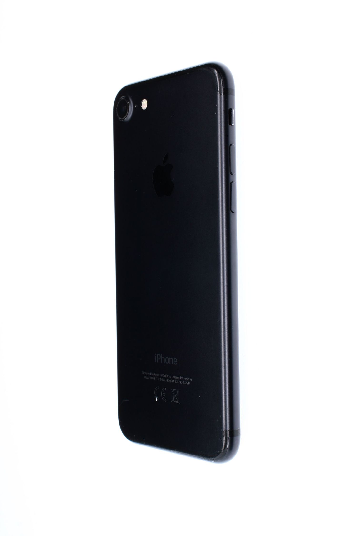 Apple iPhone 7 128 GB Black - Много добро