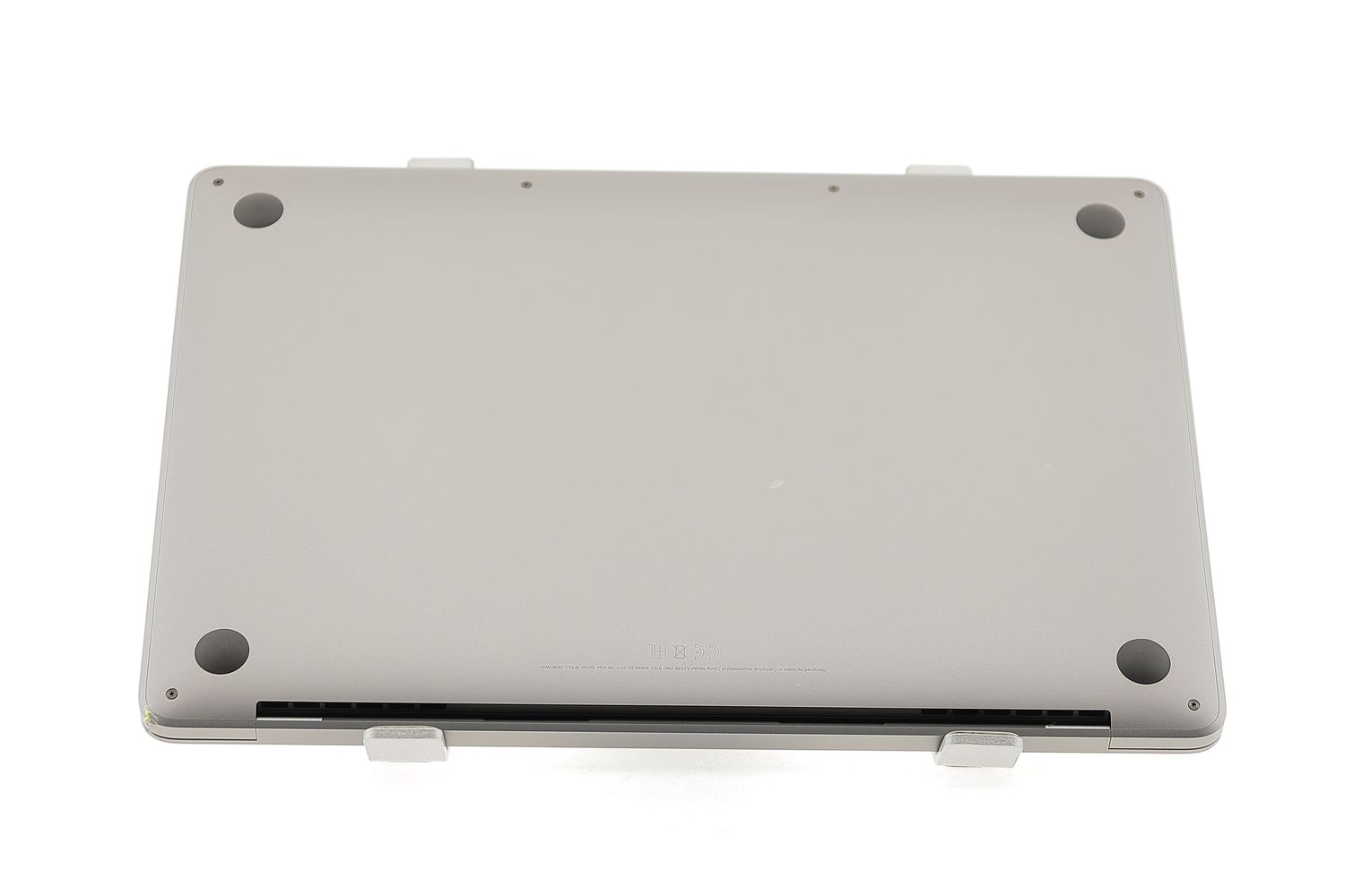 Apple MacBook Pro 13″ 2022, M2 8 Cores, 8 GB, 10 core GPU 512 GB Space Gray - Foarte bun