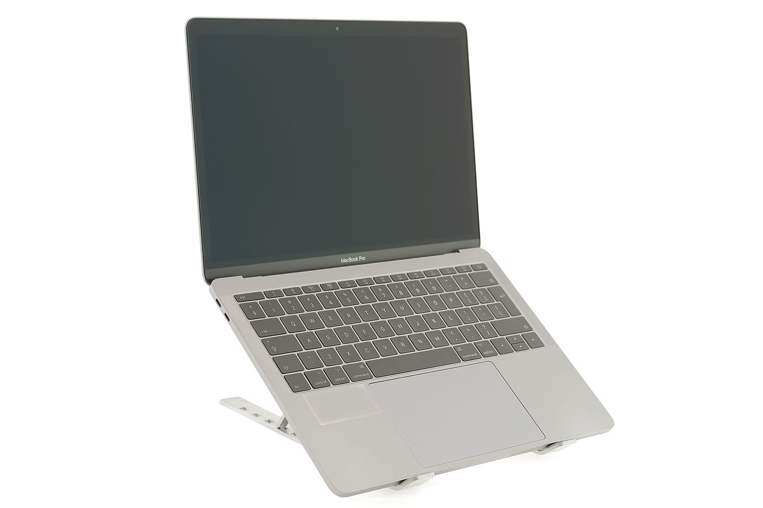 Apple MacBook Pro 13″ 2017, i5 2.3 GHz, 8 GB, Intel Iris Plus Graphics 640 128 GB Space Gray - Foarte bun