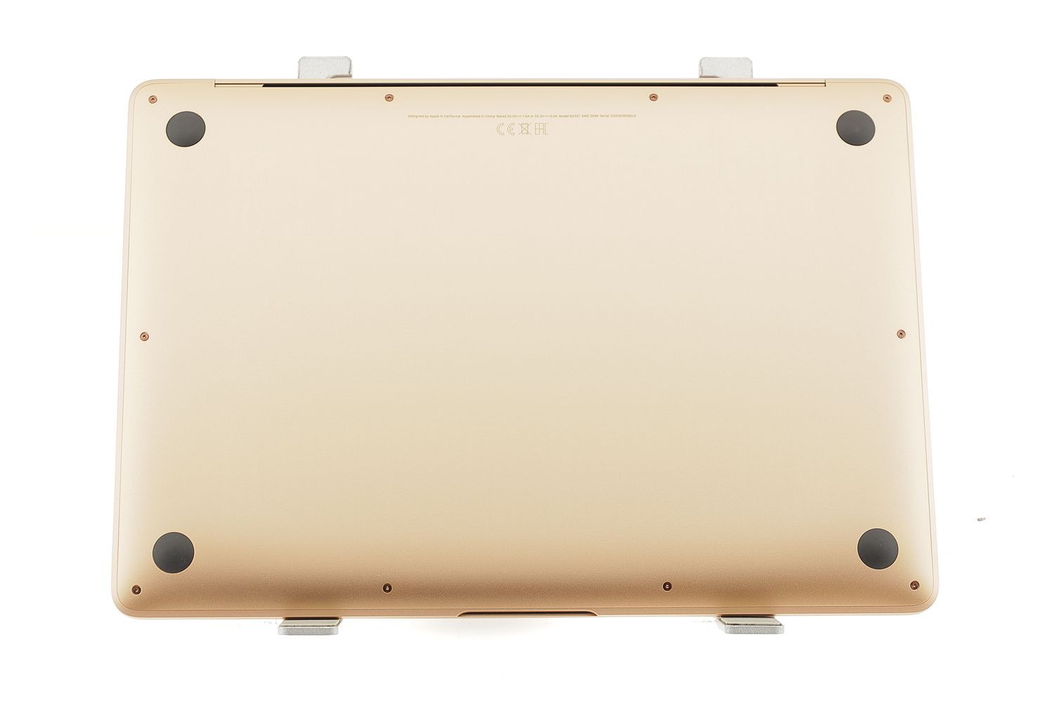 Apple MacBook Air 13″ 2020, M1 8 Cores, 8 GB, 8 core GPU, Gold