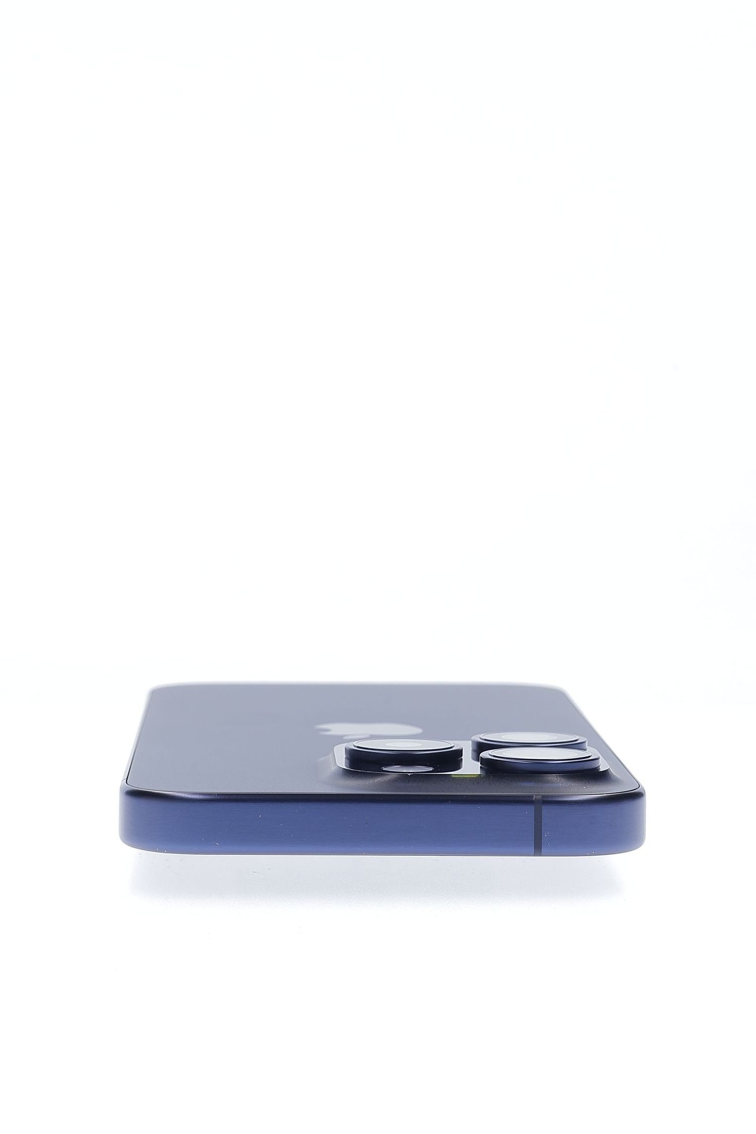 Apple iPhone 15 Pro 128 GB Blue Titanium - Újszerű