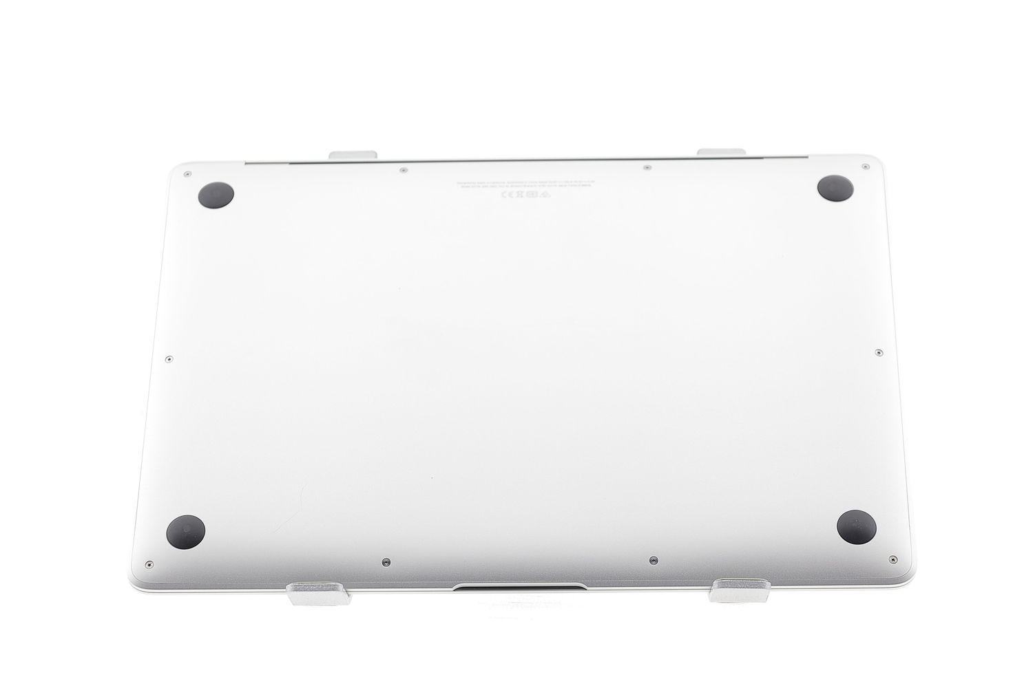 Apple MacBook Air 13″ 2020, i3 1.1 GHz, 8 GB, Intel Iris Plus 256 GB Silver