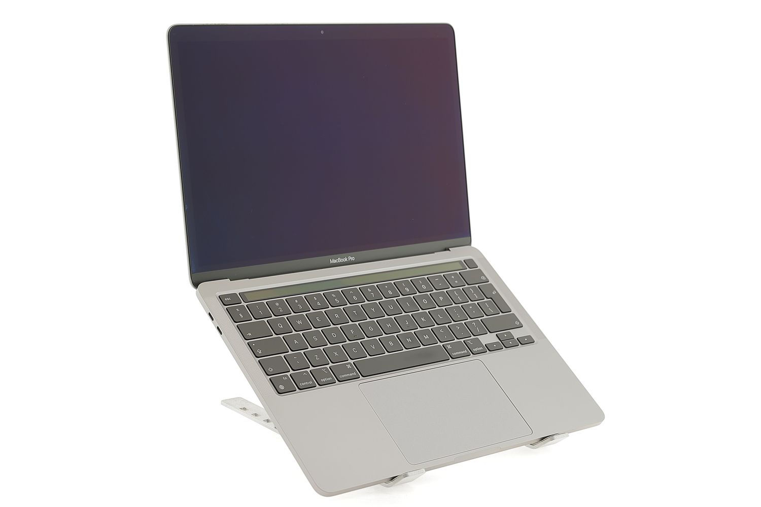Apple MacBook Pro 13″ 2020, M1 8 Cores, 16 GB, 8 core GPU 512 GB Space Gray - Ca nou