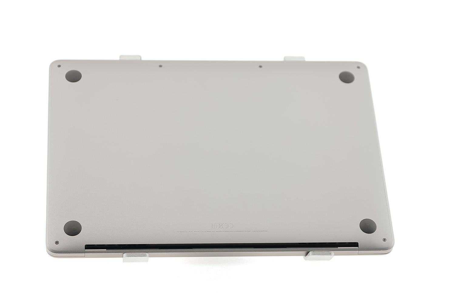 Apple MacBook Pro 13″ Touch Bar 2019, i5 1.4 GHz, 8 GB, Iris Plus Graphics 645 256 GB Space Gray