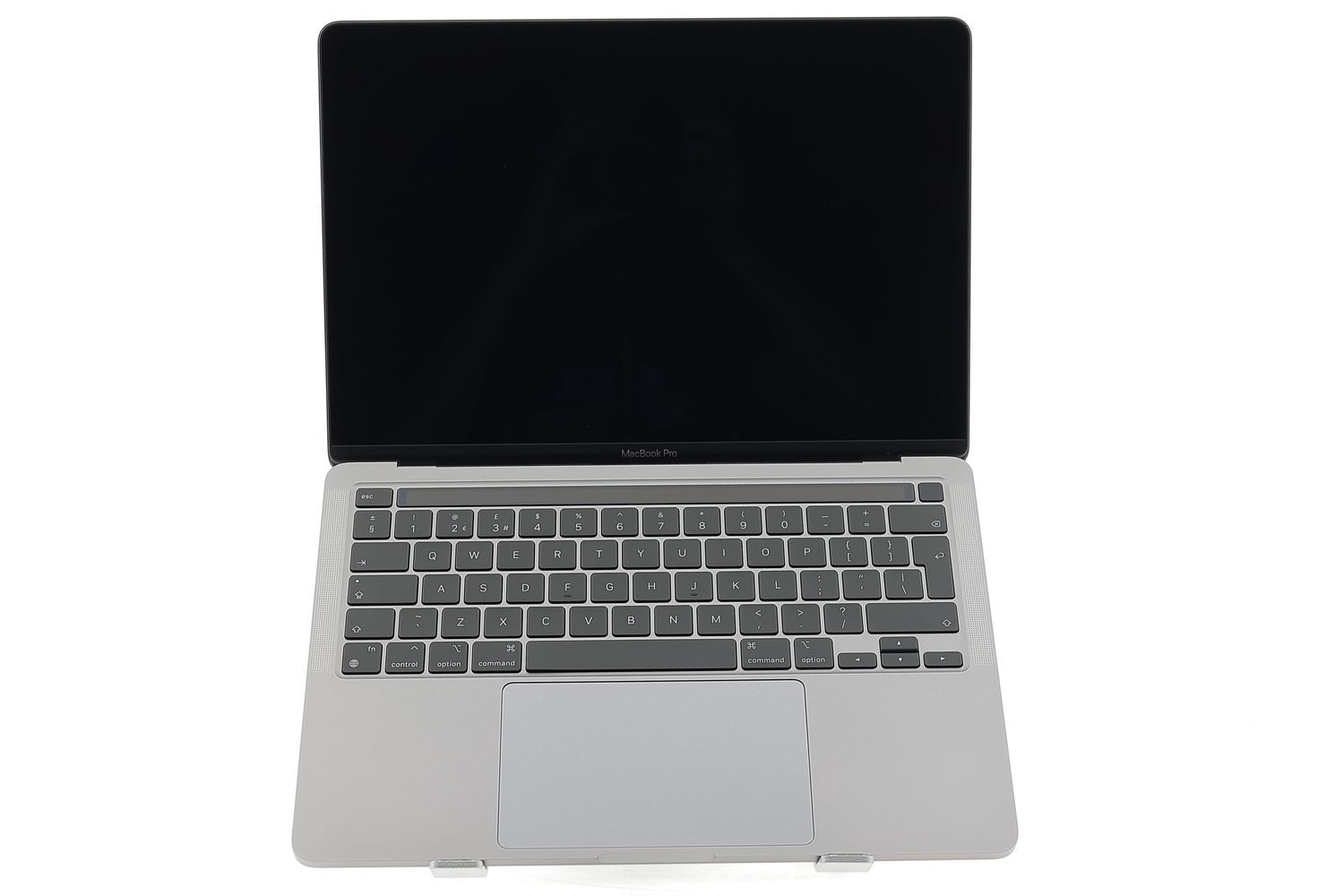 Apple MacBook Pro 13″ 2020, M1 8 Cores, 8 GB, 8 core GPU 512 GB Space Gray - Excelent