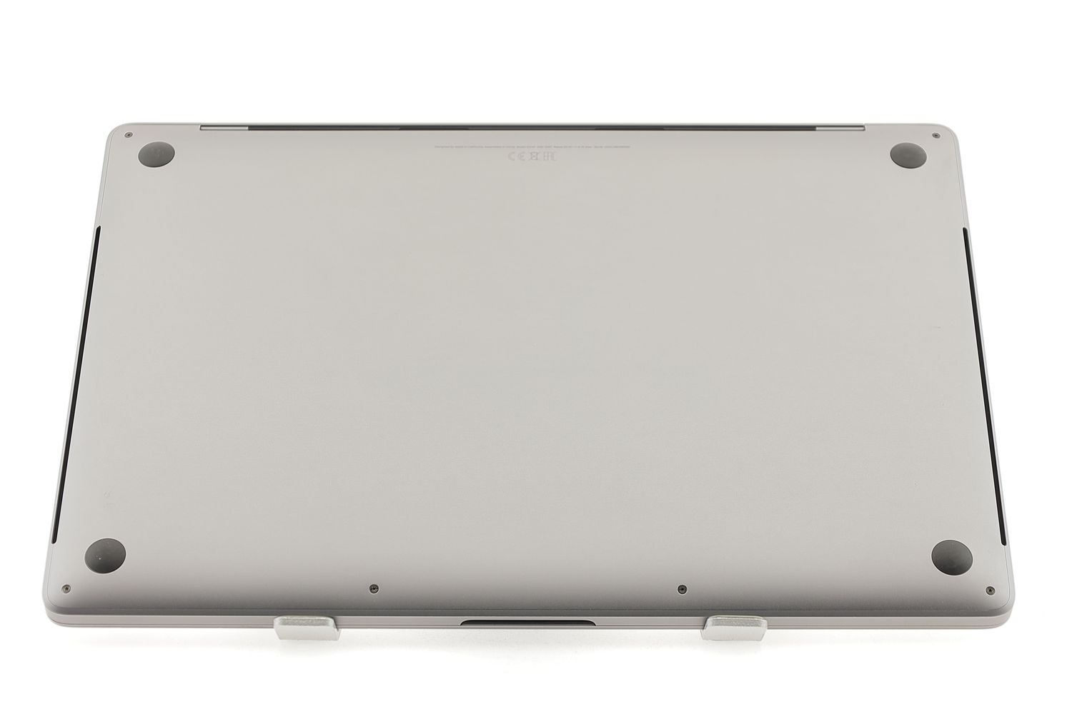 Apple MacBook Pro 16″ Touch Bar 2019, i7 2.6 GHz, 16 GB, AMD Radeon Pro 5300M 512 GB Space Gray - Като нов