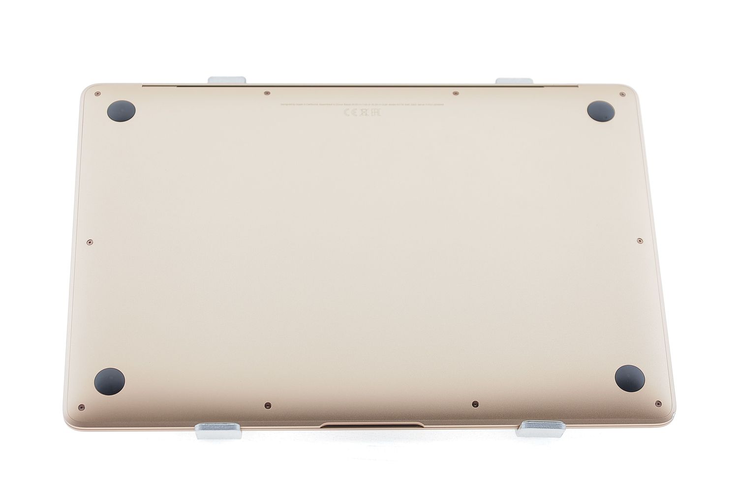 Apple MacBook Air 13″ 2020, i3 1.1 GHz, 8 GB, Intel Iris Plus 256 GB Gold - Kiváló