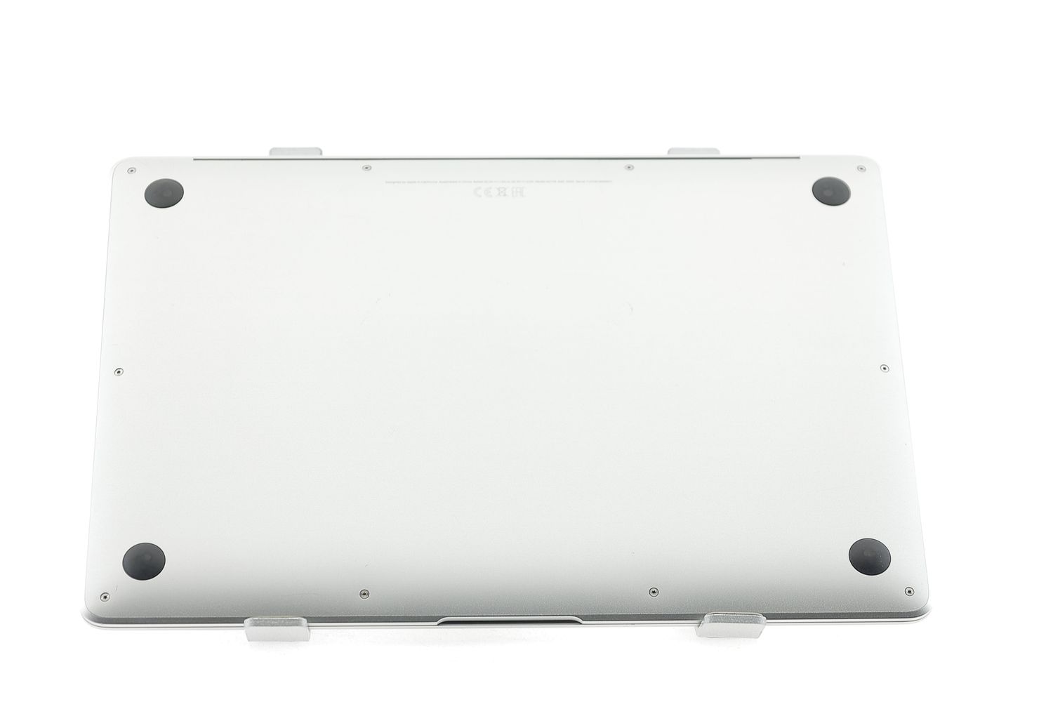 Apple MacBook Air 13″ 2020, i7 1.2 GHz, 8 GB, Intel Iris Plus 1 TB Silver - Kiváló