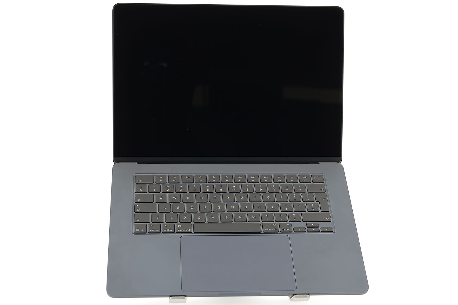 Apple MacBook Air 15″ 2025, M4 10 Cores, 16 GB, 10 core GPU 256 GB Midnight - Ca nou