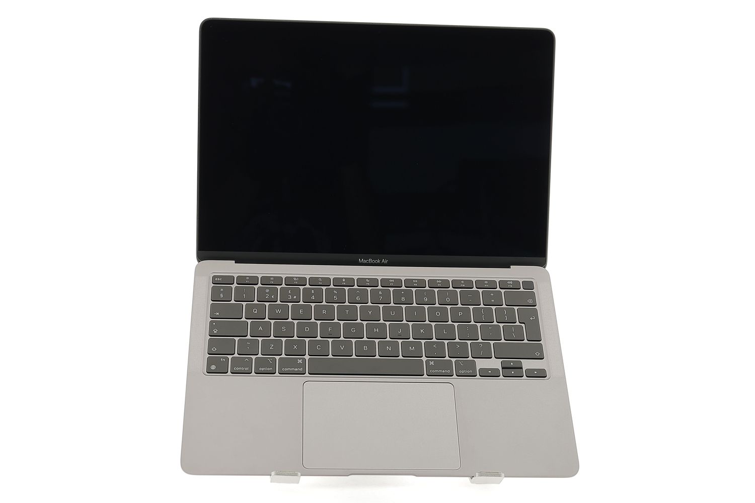 Apple MacBook Air 13″ 2020, M1 8 Cores, 8 GB, 7 core GPU, Space