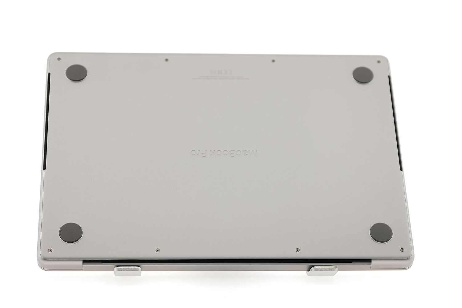 Apple MacBook Pro 14″ 2023, M2 Pro 10 Cores, 16 GB, 16 core GPU 512 GB Space Gray - Като нов
